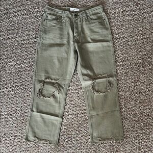 KanCan Olive Distressed Cropped Pants